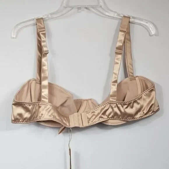 Skims demi cup underwire bra Nwt - Picture 4 of 10